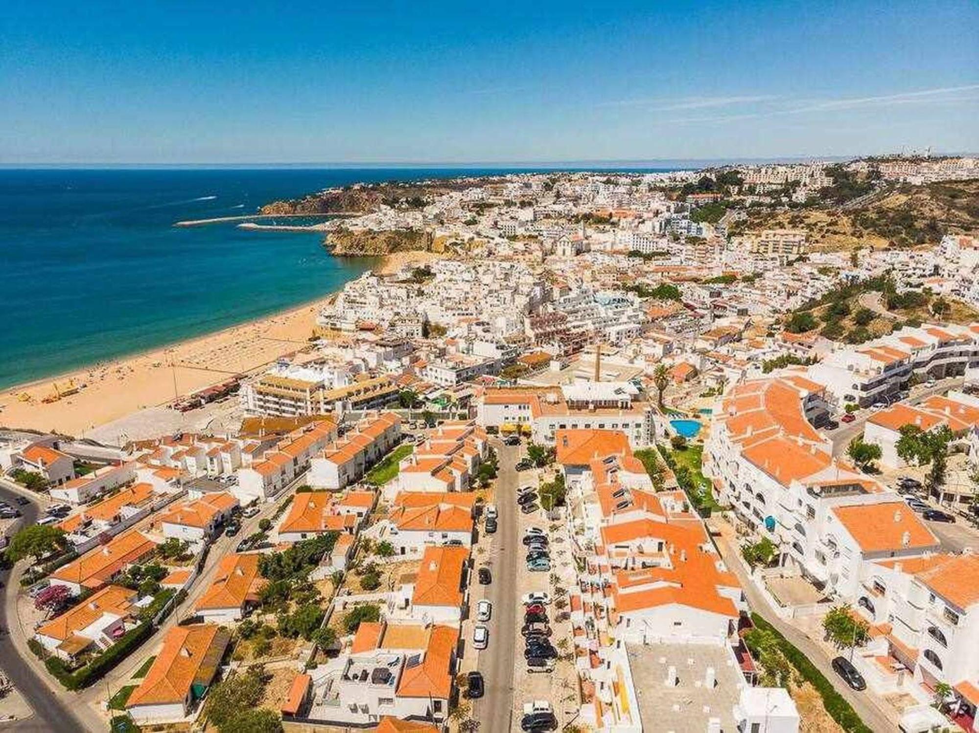 Central Town 2-Bedroom Apartment Albufeira Kültér fotó